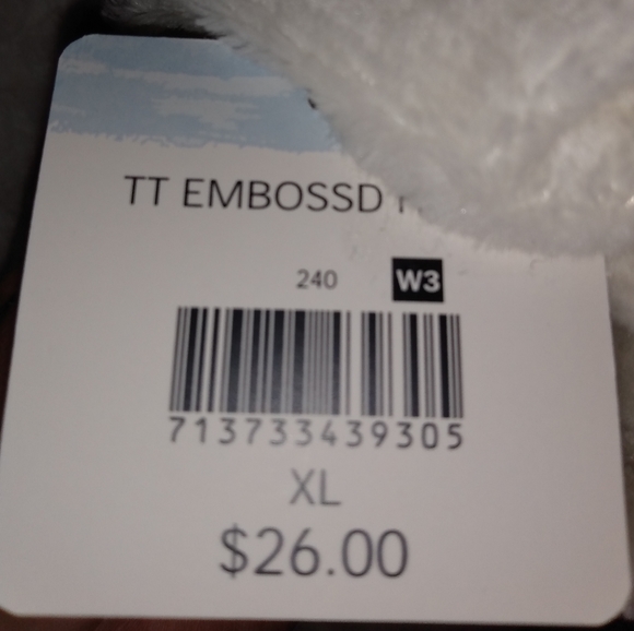 🔴 SALE NWT White Furry Cropped Embossed Pattern Hoodie - Picture 11 of 11